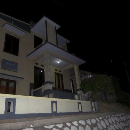 Yog Bromo Homestay Buitenkant foto